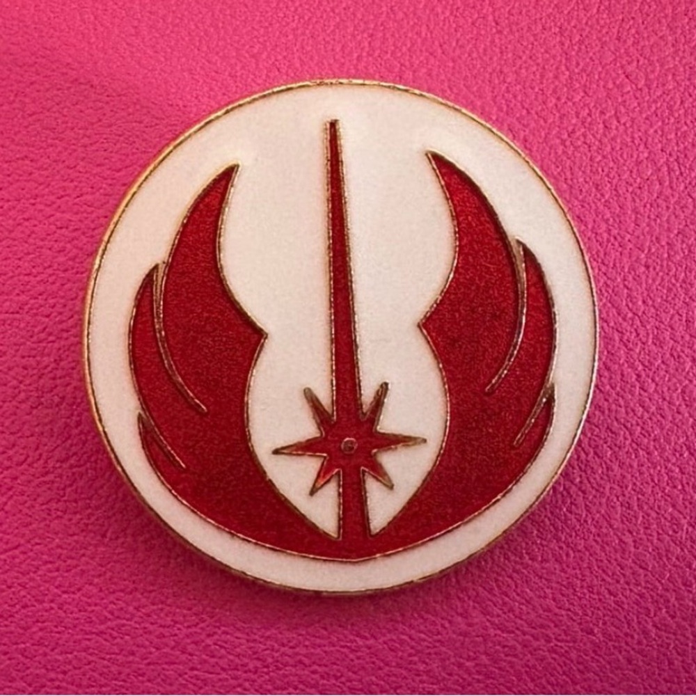 Jedi Symbol Red Star Wars Emblem Pin